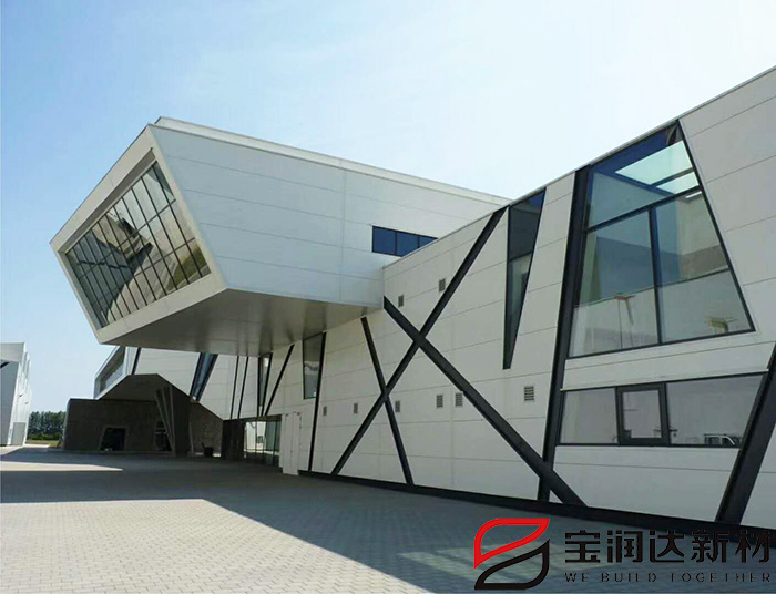 異性鋼結(jié)構(gòu)建筑聚氨酯夾芯板項目